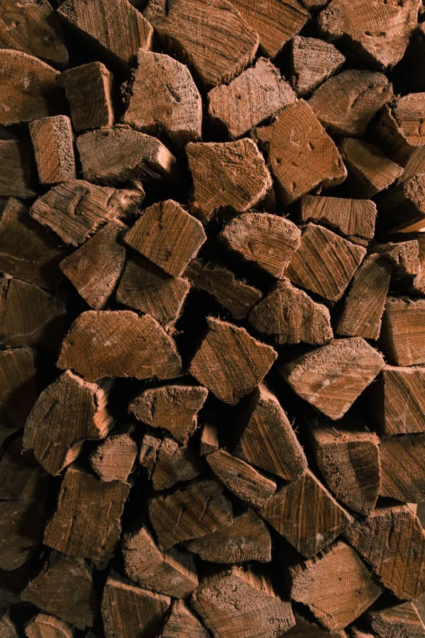 Standard Oak Firewood - 700lb Pallet - Image 2